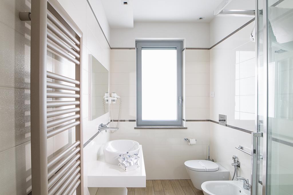 Hotel Al Veliero Pontevico エクステリア 写真